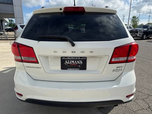 Used 2017 Dodge Journey SXT w/ Premium Group FWD image 6