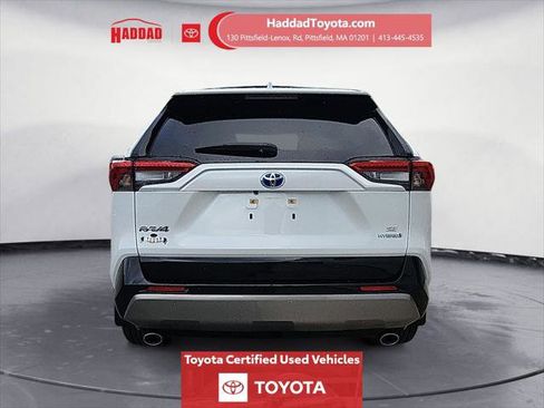 Certified 2024 Toyota RAV4 SE w/ Convenience Package AWD/4WD image 4