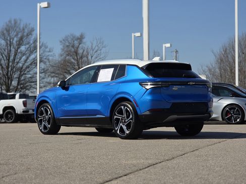 Used 2024 Chevrolet Equinox EV LT w/ Active Safety Package 3 image 5