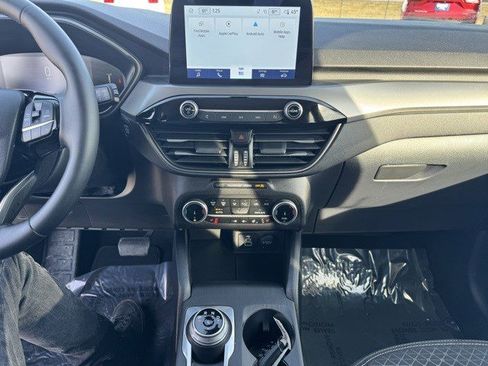 Used 2024 Ford Escape Active image 17