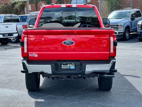 New 2026 Ford F250 Lariat w/ Lariat Premium Package image 4