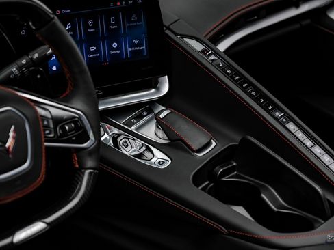 Used 2024 Chevrolet Corvette Z06 image 64