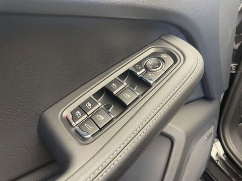 New 2026 Porsche Macan S image 10