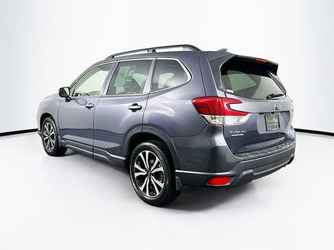 Used 2020 Subaru Forester Limited image 5