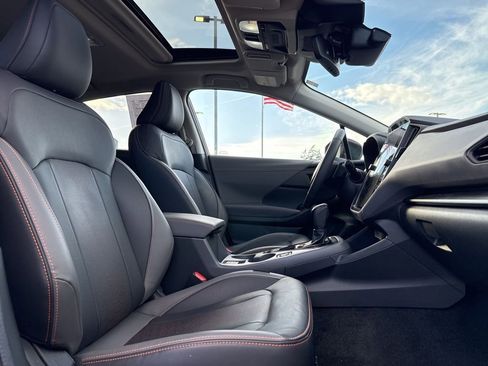 Used 2025 Subaru Crosstrek 2.5i Limited w/ Crosstrek Mirror Package image 5