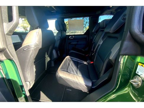 New 2025 Ford Bronco Outer Banks w/ Sasquatch Package image 11