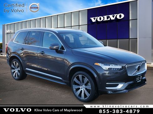 Certified 2023 Volvo XC90 B6 Ultimate w/ Lounge Package image 1
