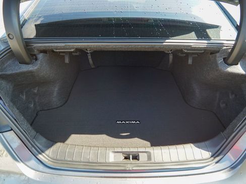 Used 2020 Nissan Maxima SR w/ Illumination Package image 10