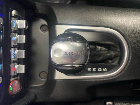 Used 2020 Ford Mustang Premium image 23