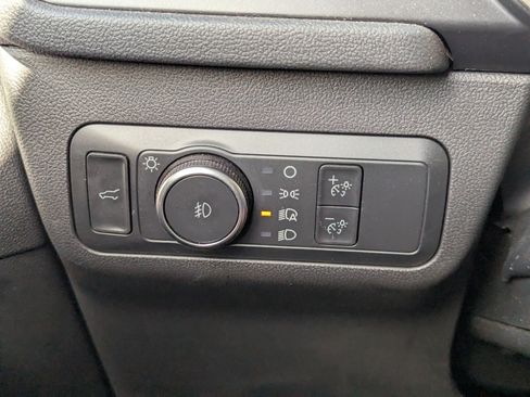 Used 2022 Ford Escape SEL w/ SEL Stealth AWD Package image 30