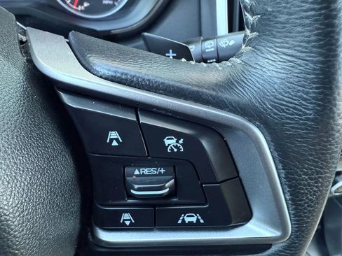 Used 2019 Subaru Ascent Premium image 33