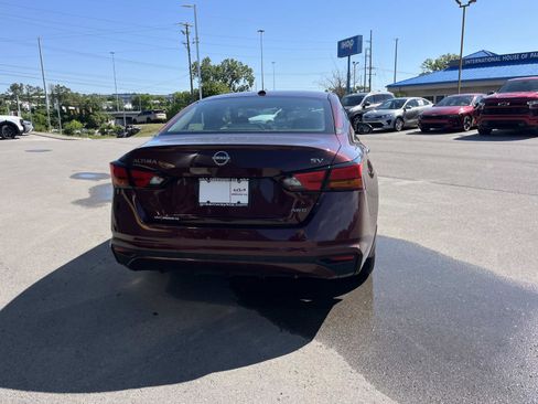 Used 2024 Nissan Altima 2.5 SV AWD/4WD image 4