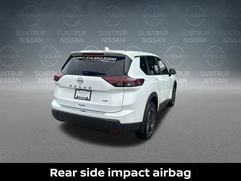 Certified 2026 Nissan Rogue SV AWD/4WD image 39