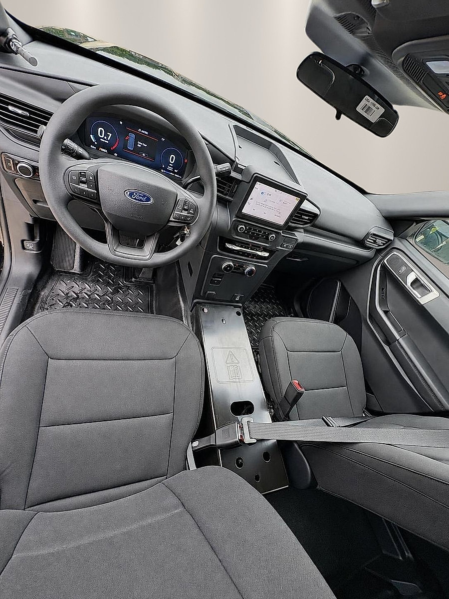 New 2025 Ford Explorer 4WD Police Interceptor w/ Ready For The Road Package image 8