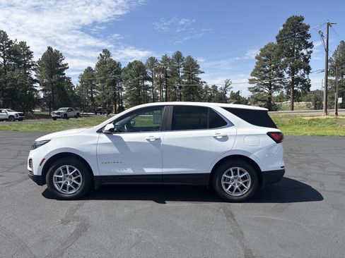 Used 2023 Chevrolet Equinox LT w/ LPO, Floor Liner Package AWD/4WD image 6