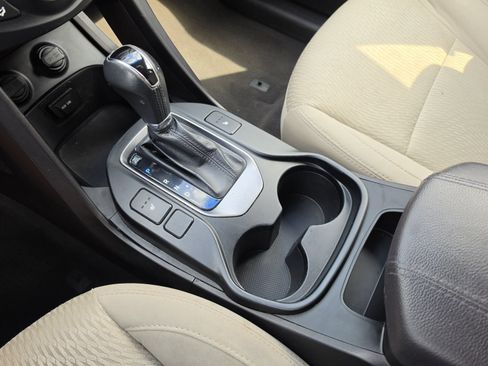 Used 2013 Hyundai Santa Fe Sport w/ Popular Equipment Pkg FWD image 25