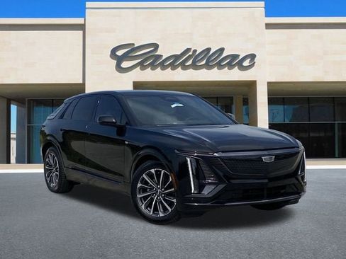 New 2026 Cadillac Lyriq Sport image 2