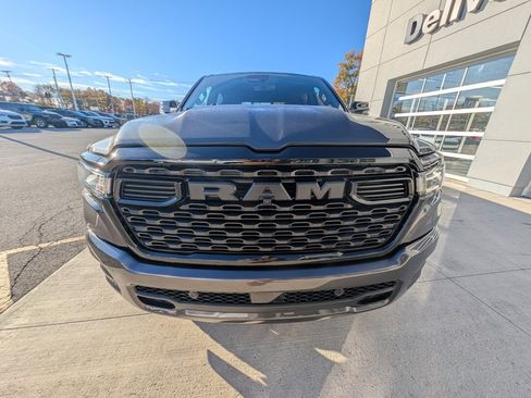 New 2026 RAM 1500 4x4 Crew Cab image 9