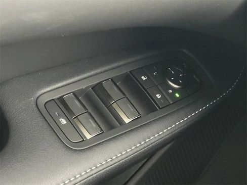 New 2026 Lexus RX 450h AWD image 33