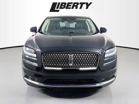Used 2023 Lincoln Nautilus Reserve image 2