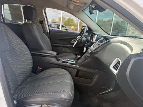 Used 2017 Chevrolet Equinox LT w/ Convenience Package FWD image 13