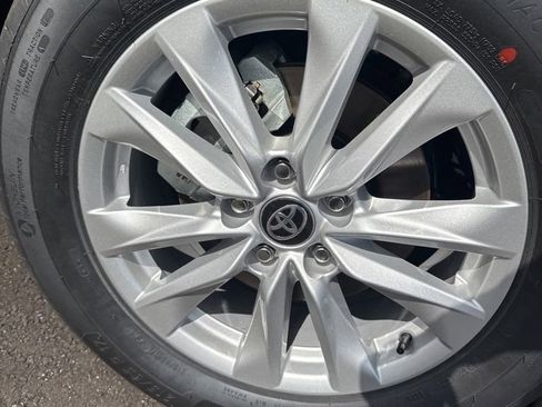 New 2026 Toyota Corolla Cross LE FWD image 10
