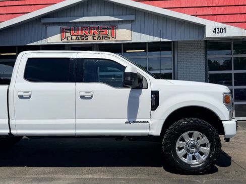 Used 2021 Ford F250 Lariat w/ Lariat Value Package AWD/4WD image 11