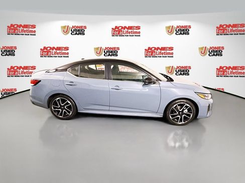 Used 2024 Nissan Sentra SR w/ Trunk Package FWD image 17
