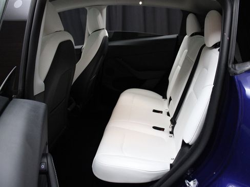 Used 2022 Tesla Model Y Performance image 47