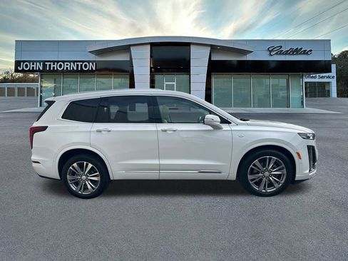 Certified 2024 Cadillac XT6 Premium Luxury w/ Technology Package AWD/4WD image 4