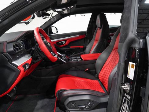 Used 2020 Lamborghini Urus AWD/4WD image 8