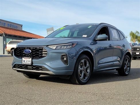 Certified 2024 Ford Escape ST-Line Select w/ Tech Pack #2 image 5