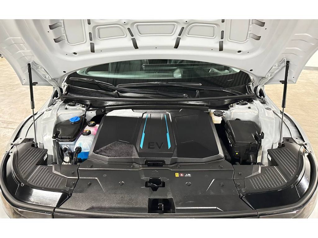 Used 2023 Hyundai Ioniq 5 Limited RWD image 4