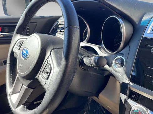 Used 2017 Subaru Outback 2.5i Limited image 17