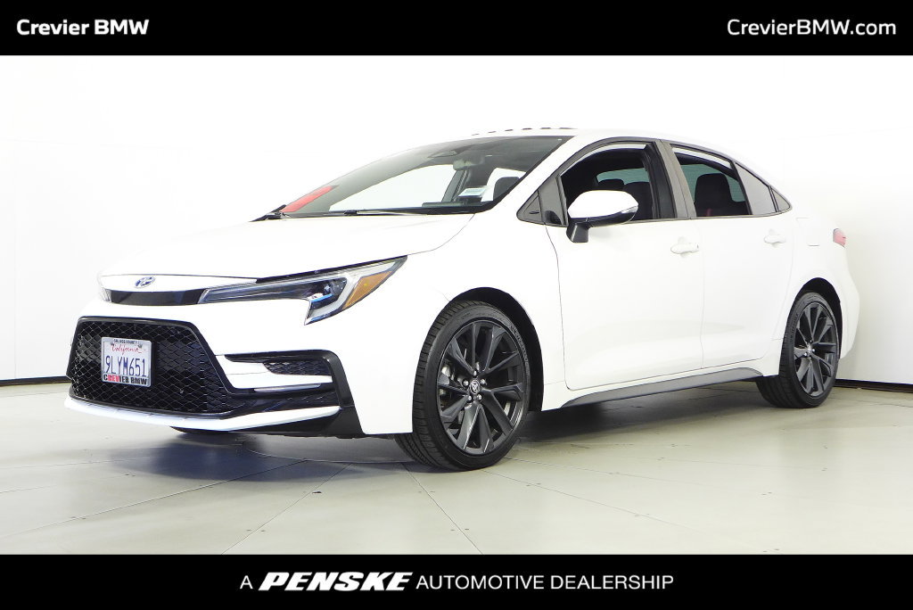 Used 2024 Toyota Corolla SE w/ SE Package FWD image 1