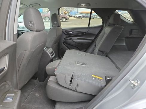 Used 2024 Chevrolet Equinox LT image 30