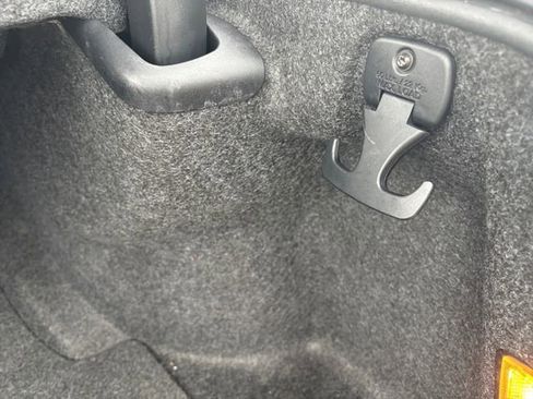 Used 2021 Chrysler 300 S image 21