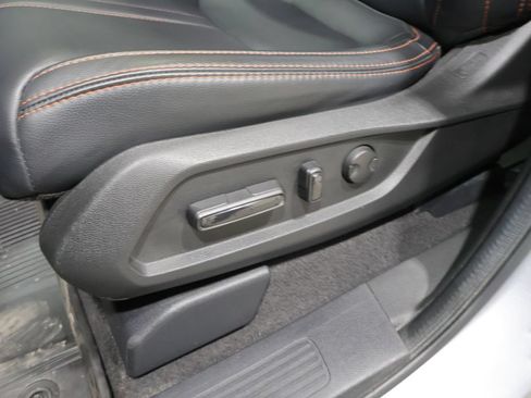 Used 2025 Honda Pilot TrailSport image 10
