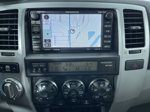 Used 2008 Toyota 4Runner Limited AWD/4WD image 19