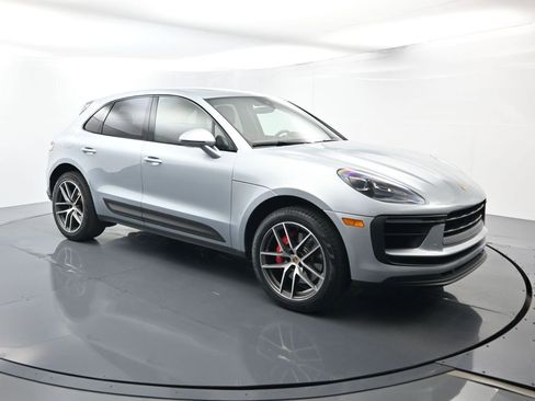 Used 2022 Porsche Macan S image 17