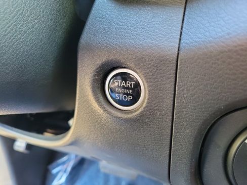 Used 2024 Nissan Frontier PRO-4X w/ Off-Road Protection Package AWD/4WD image 33