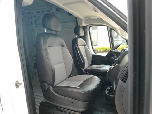 Used 2023 RAM ProMaster 2500 FWD image 25