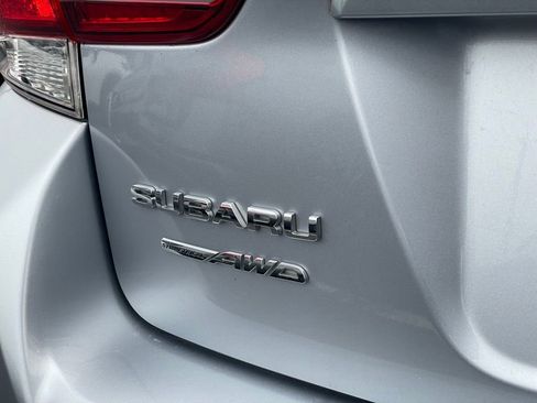 Used 2021 Subaru Crosstrek 2.0i Premium image 29