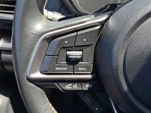Used 2023 Subaru Crosstrek 2.5i Limited w/ Moonroof Package AWD/4WD image 21