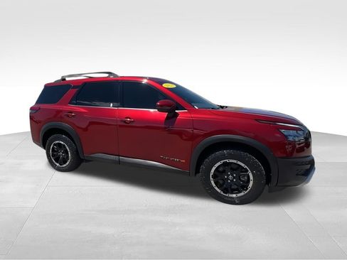 Used 2023 Nissan Pathfinder Rock Creek AWD/4WD image 9