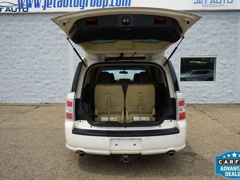 Used 2013 Ford Flex SEL FWD image 16
