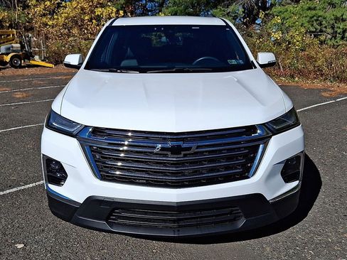 Certified 2023 Chevrolet Traverse LT image 2