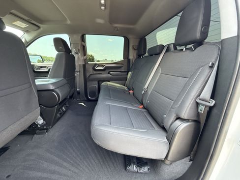 Used 2023 Chevrolet Silverado 1500 LT AWD/4WD image 24