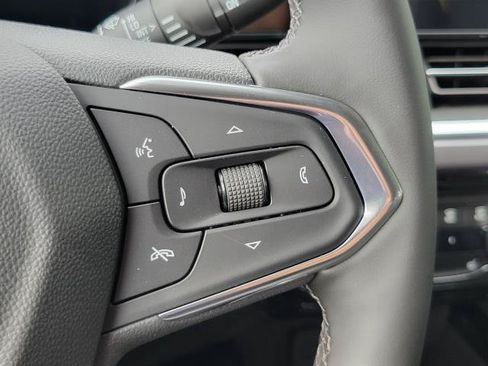 New 2026 Chevrolet Trax ACTIV w/ Driver Confidence Package FWD image 17