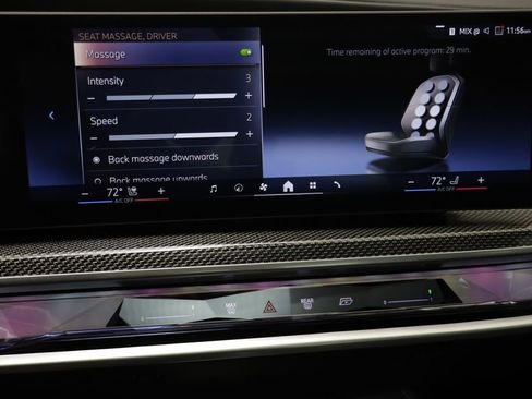 Certified 2025 BMW 760i xDrive w/ Executive Package AWD/4WD image 9